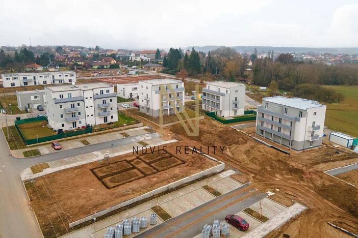Pronájem bytu 1+kk, Zbůch, Vrbová, 33 m2