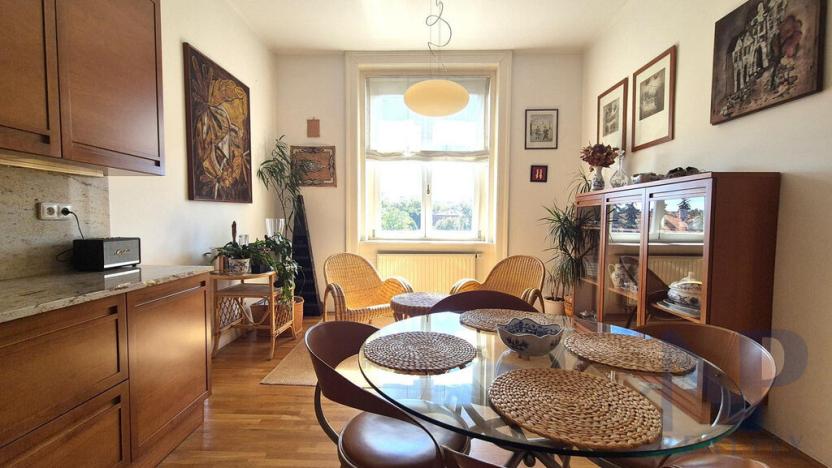 Prodej bytu 4+kk, Praha - Hradčany, Na valech, 123 m2