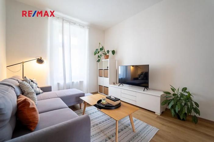 Prodej bytu 2+1, Praha - Karlín, Pernerova, 62 m2