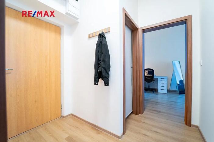 Prodej bytu 2+1, Praha - Karlín, Pernerova, 62 m2