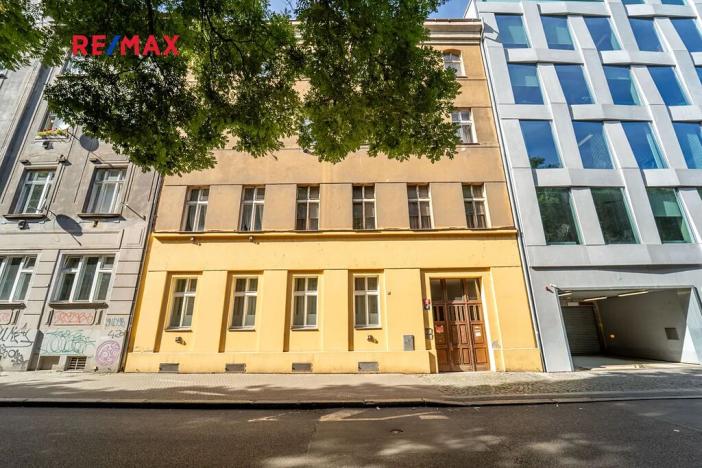 Prodej bytu 2+1, Praha - Karlín, Pernerova, 62 m2