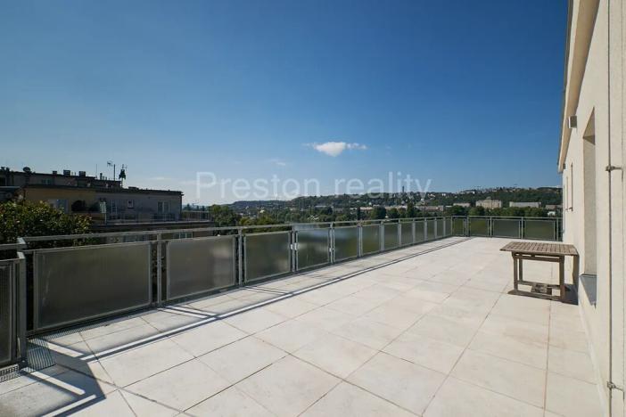 Prodej bytu 3+1, Praha - Podolí, Podolské nábřeží, 100 m2