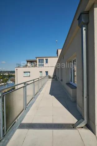 Prodej bytu 3+1, Praha - Podolí, Podolské nábřeží, 100 m2