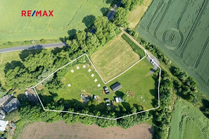 Prodej komerční nemovitosti, Chrášťany, 10917 m2