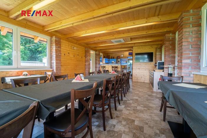 Prodej komerční nemovitosti, Chrášťany, 10917 m2