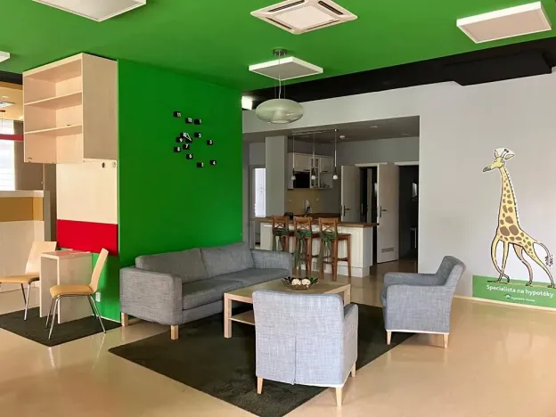 Pronájem obchodního prostoru, Ústí nad Labem, Špitálské náměstí, 179 m2