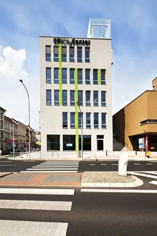 Pronájem kanceláře, Ústí nad Labem, Špitálské náměstí, 590 m2