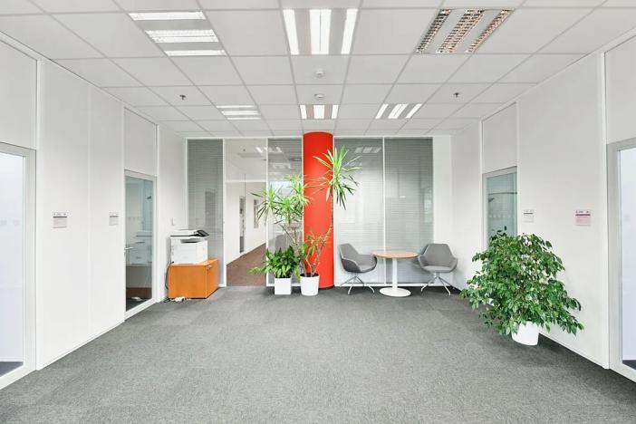 Pronájem kanceláře, Praha - Stodůlky, Siemensova, 2400 m2