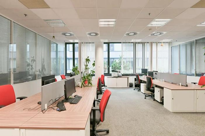 Pronájem kanceláře, Praha - Stodůlky, Siemensova, 2400 m2