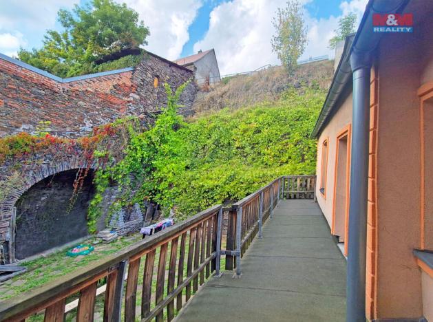 Pronájem bytu 2+kk, Jáchymov, náměstí Republiky, 56 m2