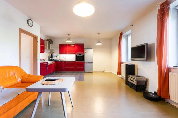 Prodej bytu 2+kk, Praha - Horní Měcholupy, Boloňská, 65 m2