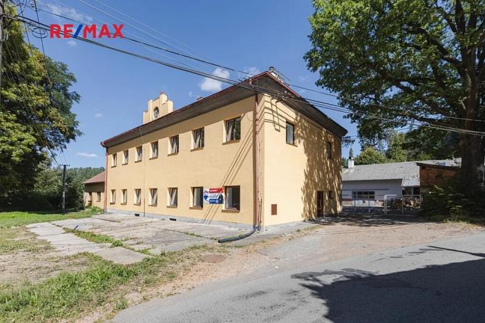 Prodej obchodního prostoru, Zbiroh, Líšenská, 700 m2