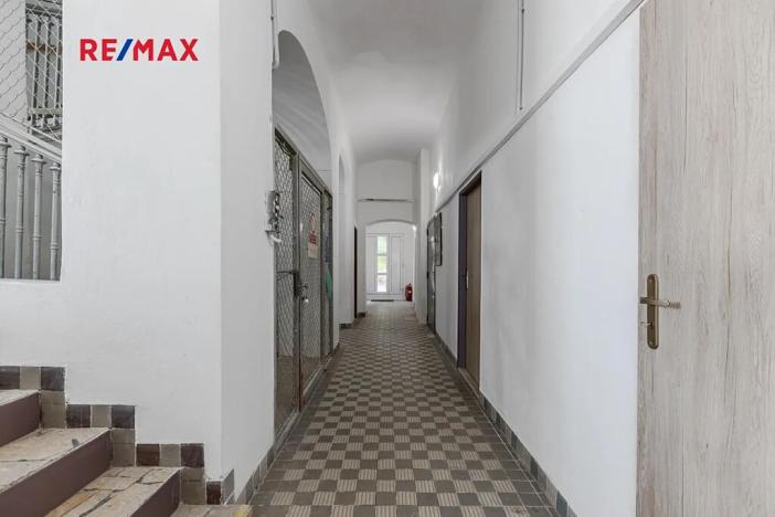 Prodej obchodního prostoru, Zbiroh, Líšenská, 700 m2