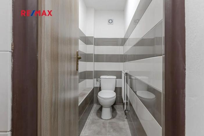 Prodej obchodního prostoru, Zbiroh, Líšenská, 700 m2