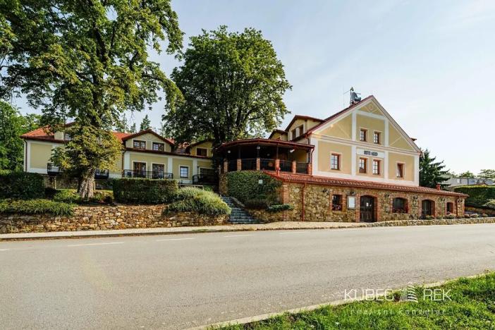 Prodej ubytování, Chotoviny, Táborská, 2200 m2