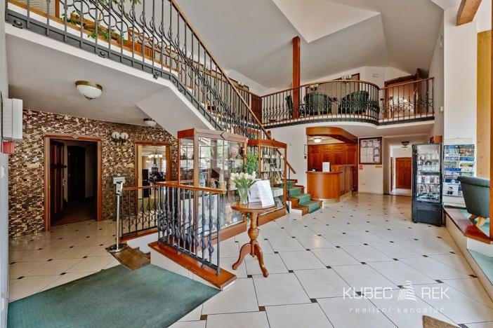 Prodej ubytování, Chotoviny, Táborská, 2200 m2