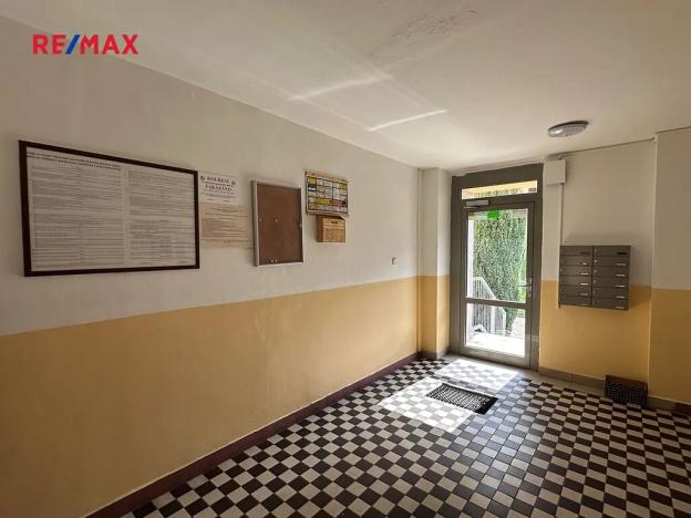 Prodej bytu 1+1, Bystřany, Pražská, 35 m2