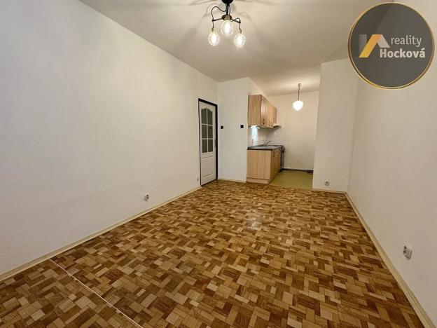 Pronájem bytu 2+kk, Praha - Hostivař, Tenisová, 48 m2