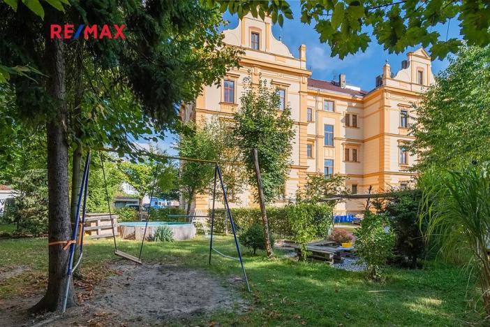 Pronájem bytu 3+kk, Plzeň, Na Roudné, 90 m2