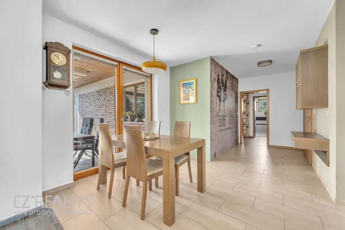 Prodej rodinného domu, Babice, Sportovní, 160 m2