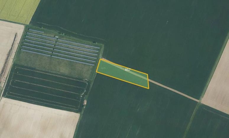 Prodej pole, Čechy, 41619 m2