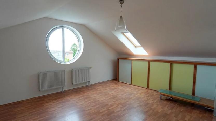 Prodej bytu 3+1, Dolní Břežany, Dělnická, 134 m2