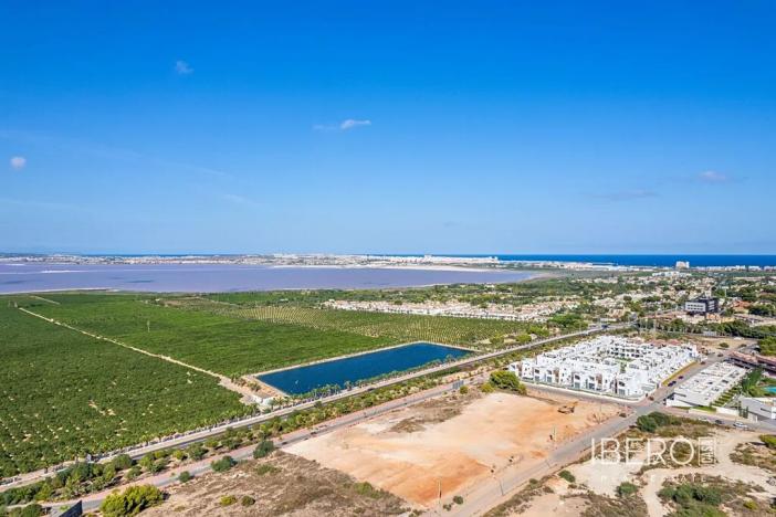 Prodej bytu 3+kk, Torrevieja, Španělsko, 62 m2