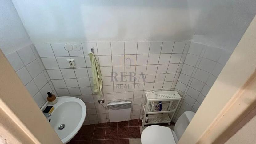 Prodej obchodního prostoru, Loket, T. G. Masaryka, 141 m2