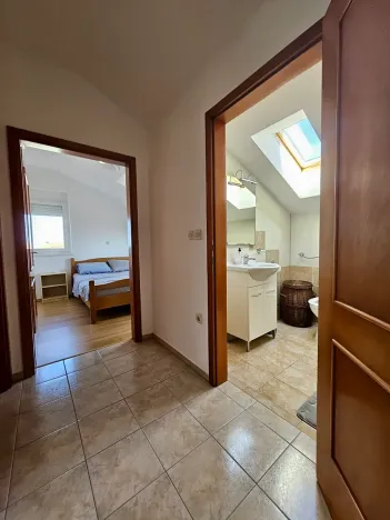 Prodej bytu 3+1, Vrsi, Chorvatsko, 72 m2