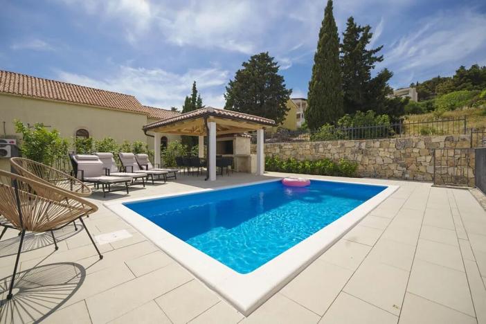 Prodej rodinného domu, Tribunj, Chorvatsko, 137 m2