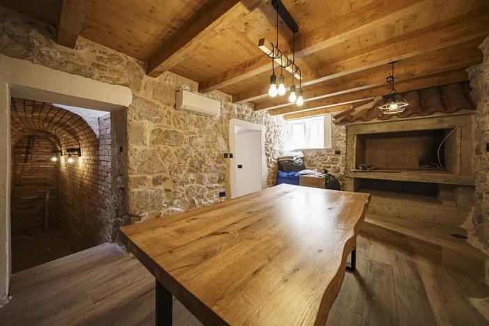 Prodej rodinného domu, Tribunj, Chorvatsko, 137 m2