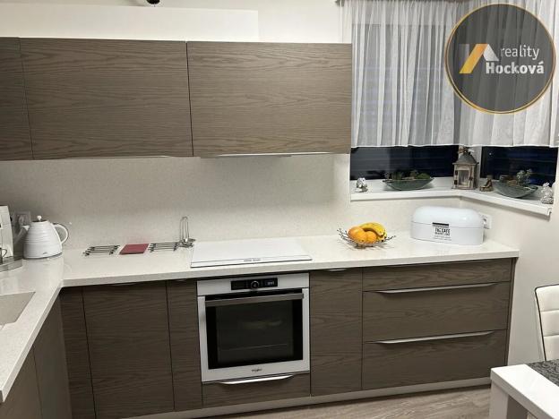 Prodej bytu 3+kk, Praha - Kamýk, Zimova, 77 m2