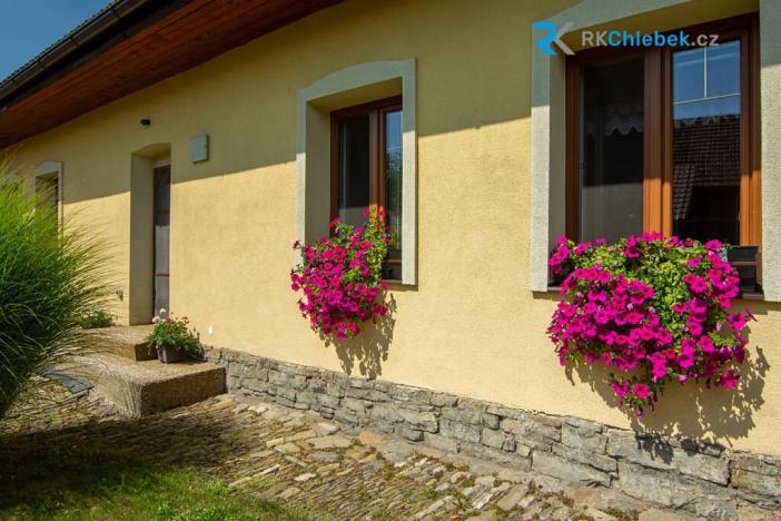 Prodej rodinného domu, Kozlovice, 283 m2