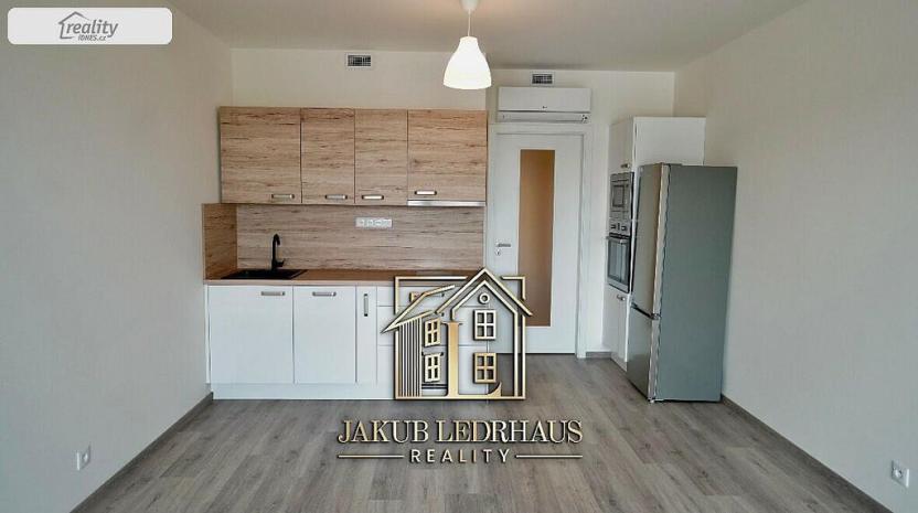 Prodej bytu 1+kk, Praha - Hloubětín, 32 m2