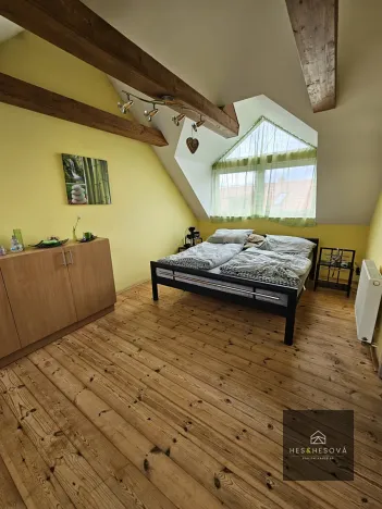 Prodej rodinného domu, Zbuzany, U Kovárny, 230 m2