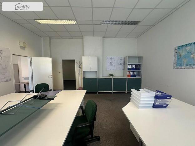 Pronájem kanceláře, Blansko, Gellhornova, 541 m2