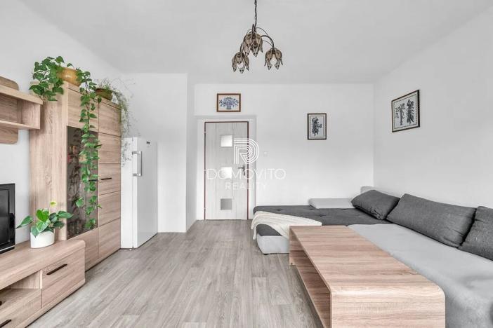 Prodej bytu 2+1, Dolní Bousov, 56 m2