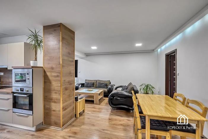 Prodej rodinného domu, Poříčany, Českobrodská, 190 m2