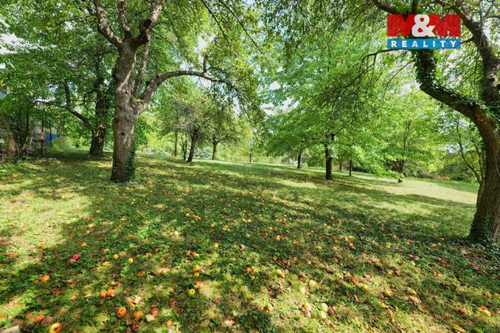 Prodej pozemku pro bydlení, Ptení, 1303 m2