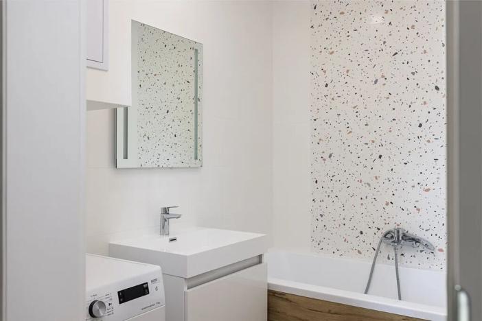 Pronájem bytu 2+kk, Praha - Nusle, 5. května, 51 m2