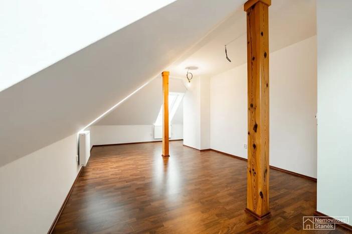 Prodej rodinného domu, Křemže, Luční, 206 m2