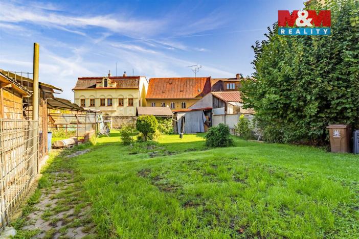 Prodej činžovního domu, Mimoň, nám. 1. máje, 120 m2