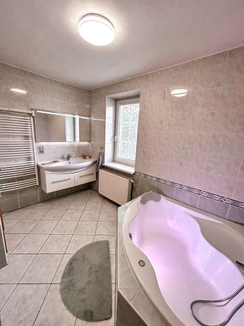 Prodej rodinného domu, Přerov, Svépomoc III, 250 m2