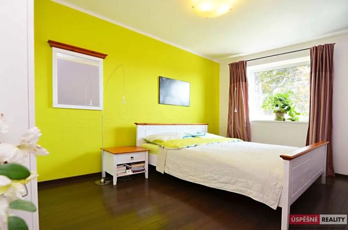 Prodej bytu 4+1, Rudná, Příčná, 126 m2