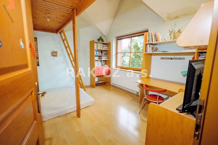 Prodej rodinného domu, Praha - Záběhlice, Ke skalkám, 250 m2