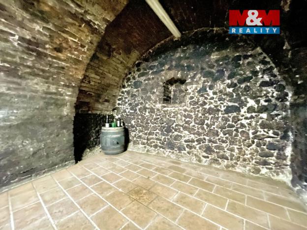 Prodej vinného sklepa, Perná, 31 m2