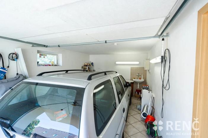 Prodej rodinného domu, Podolí, 216 m2