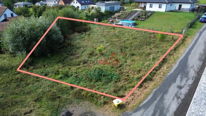 Prodej pozemku pro bydlení, Semanín, 927 m2