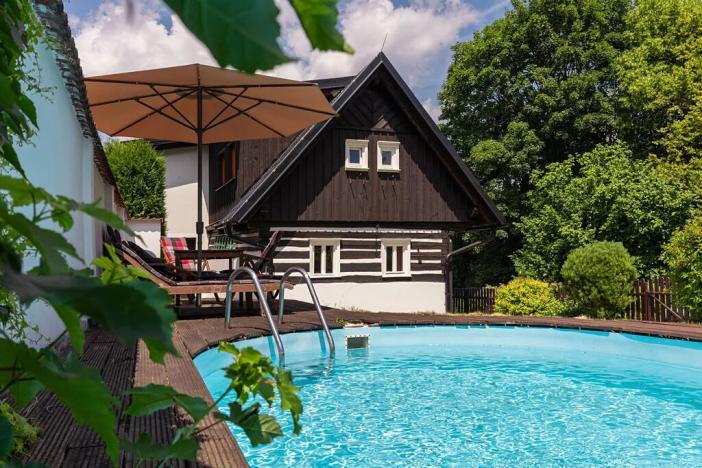 Prodej chalupy, Kobyly, 160 m2