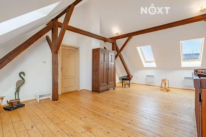 Prodej rodinného domu, Lišov, třída 5. května, 160 m2